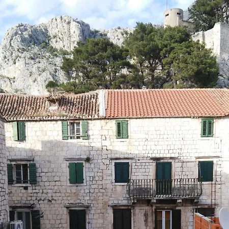 Apartment Sobe Gusti *